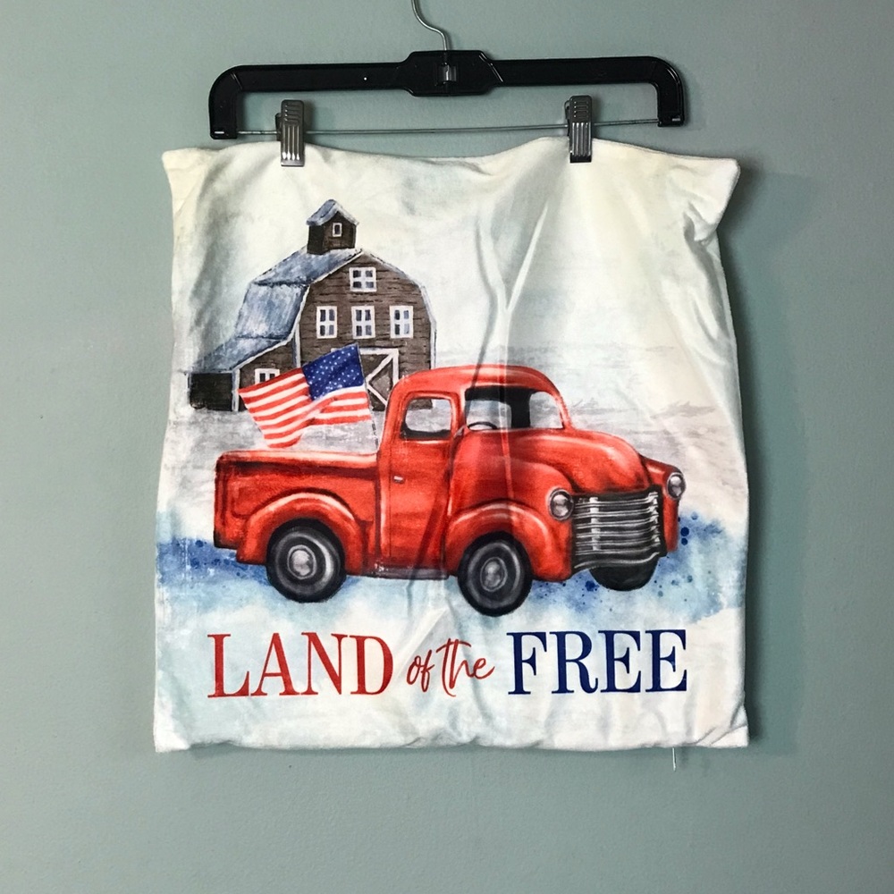 Land of the free / 4th of July accent pillow // lights up / truck pillow